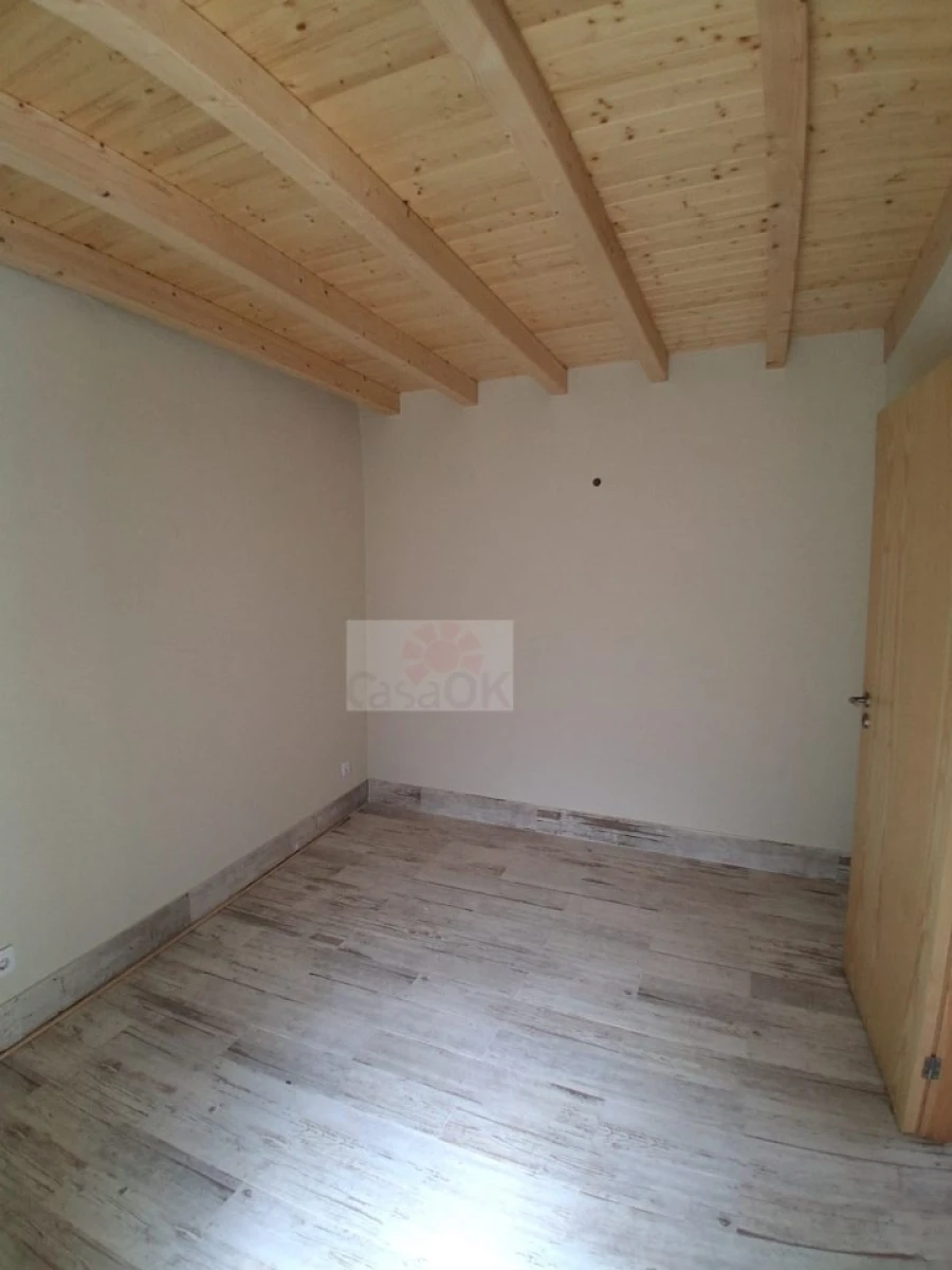 Moradia T2 para Venda em Alvorninha Foto 15