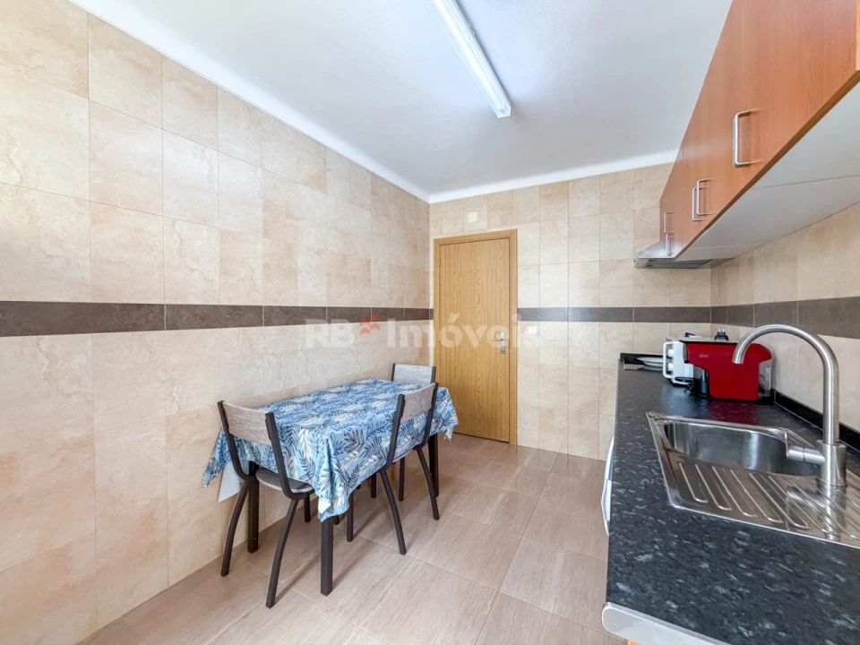 Apartamento T1 para Venda em Abrantes (São Vicente e São João) e Alferrarede Foto 6