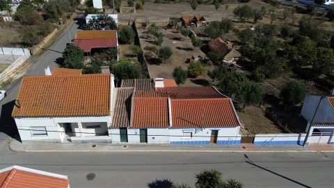 Moradia T1 para Venda em Ermidas-Sado