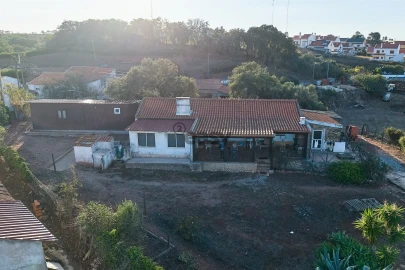Moradia T3 para Arrendamento em Santiago do Cacém, Santa Cruz e São Bartolomeu da Serra