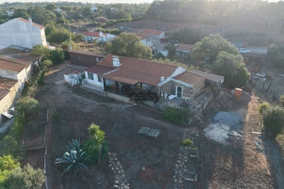Moradia T3 para Arrendamento em Santiago do Cacém, Santa Cruz e São Bartolomeu da Serra