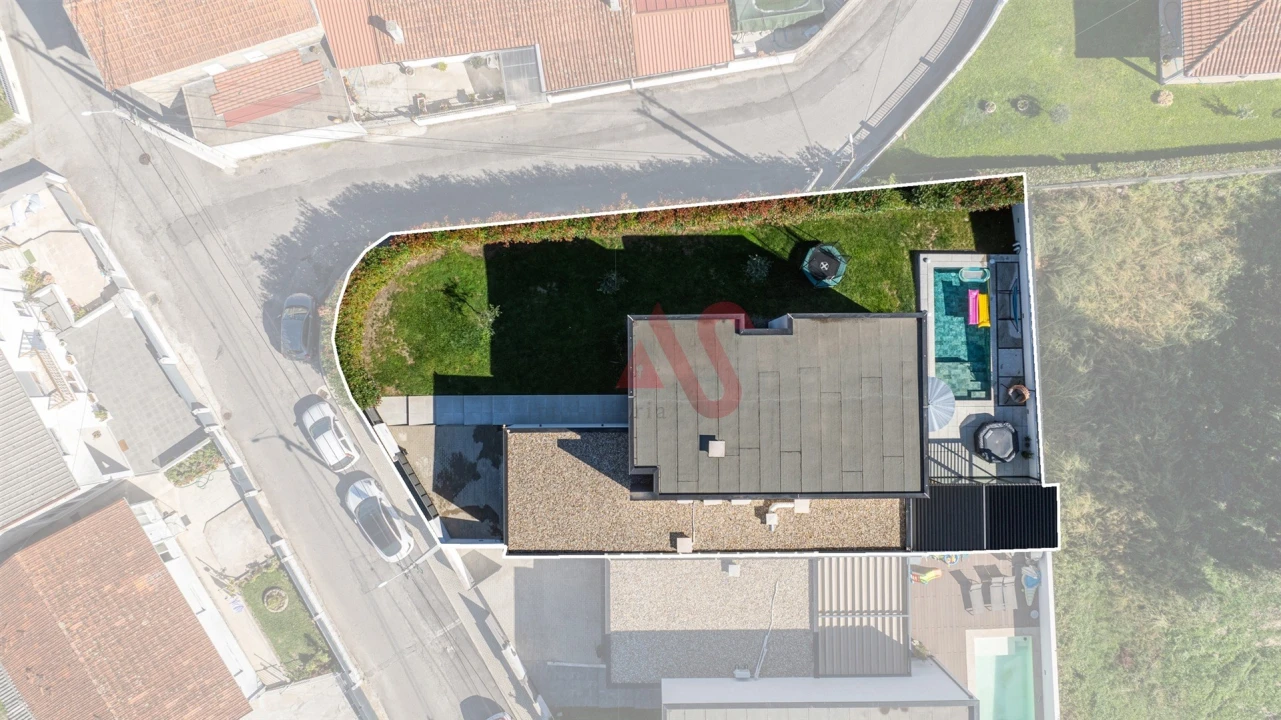 Moradia T3 para Venda em Santa Eulália Foto 6
