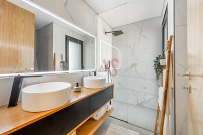 Moradia T3 para Venda em Santa Eulália