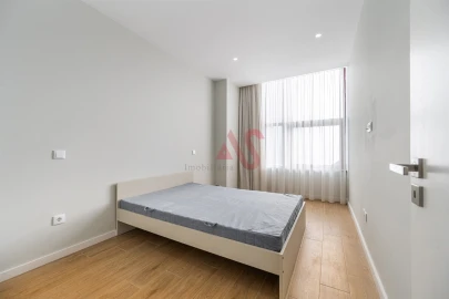 Apartamento T4 para Venda em Vilarinho das Cambas
