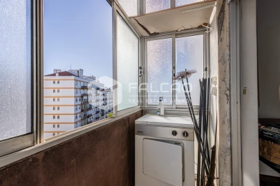 Apartamento T4 para Venda em Marvila, Ribeira Santarém, São Salvador, São Nicolau
