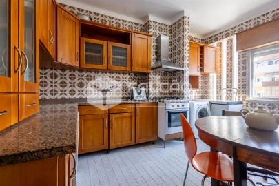Apartamento T4 para Venda em Marvila, Ribeira Santarém, São Salvador, São Nicolau