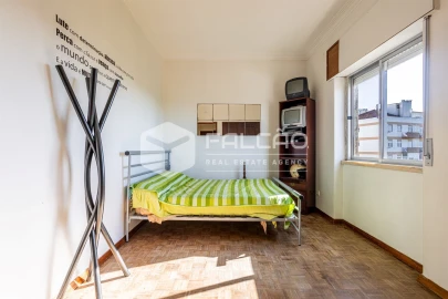 Apartamento T4 para Venda em Marvila, Ribeira Santarém, São Salvador, São Nicolau