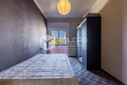 Apartamento T4 para Venda em Marvila, Ribeira Santarém, São Salvador, São Nicolau