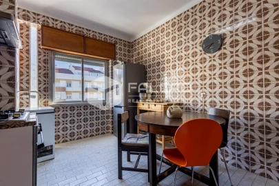 Apartamento T4 para Venda em Marvila, Ribeira Santarém, São Salvador, São Nicolau