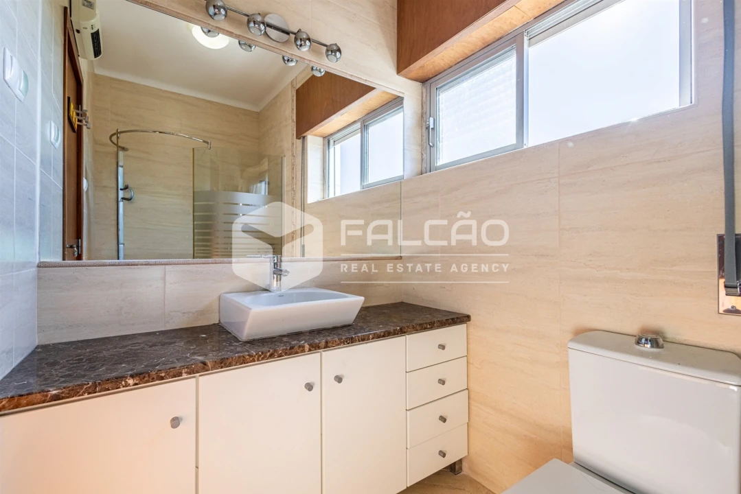 Apartamento T4 para Venda em Marvila, Ribeira Santarém, São Salvador, São Nicolau Foto 3