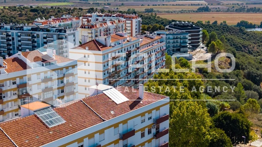 Apartamento T4 para Venda em Marvila, Ribeira Santarém, São Salvador, São Nicolau