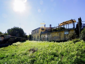 Moradia T5 para Venda em O. Azeméis, Riba-Ul, Ul, Macinhata Seixa, Madail