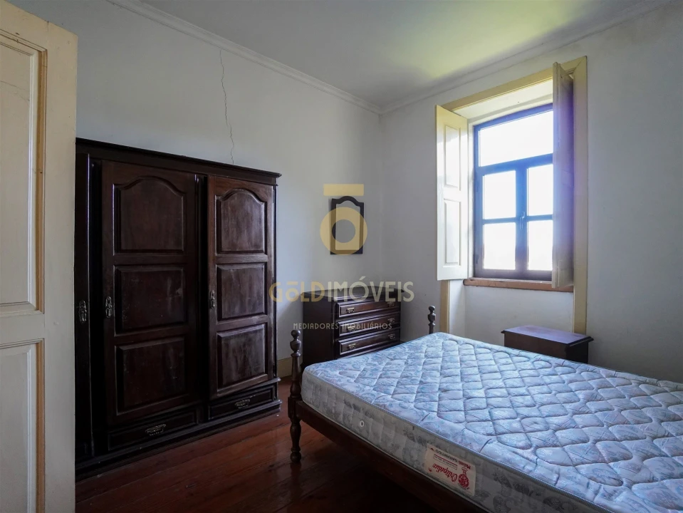 Moradia T5 para Venda em O. Azeméis, Riba-Ul, Ul, Macinhata Seixa, Madail Foto 16