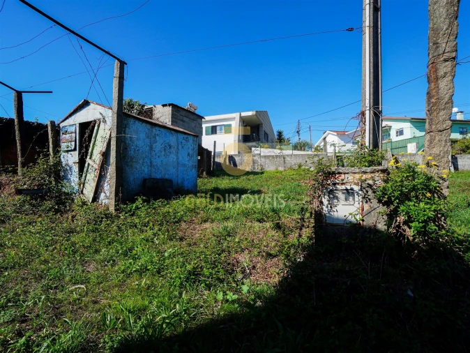 Moradia T5 para Venda em O. Azeméis, Riba-Ul, Ul, Macinhata Seixa, Madail Foto 26