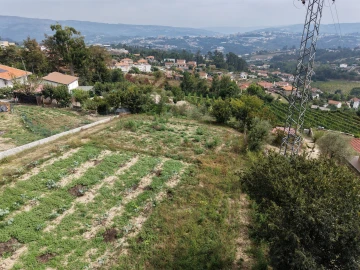 Terreno para Venda em Constance