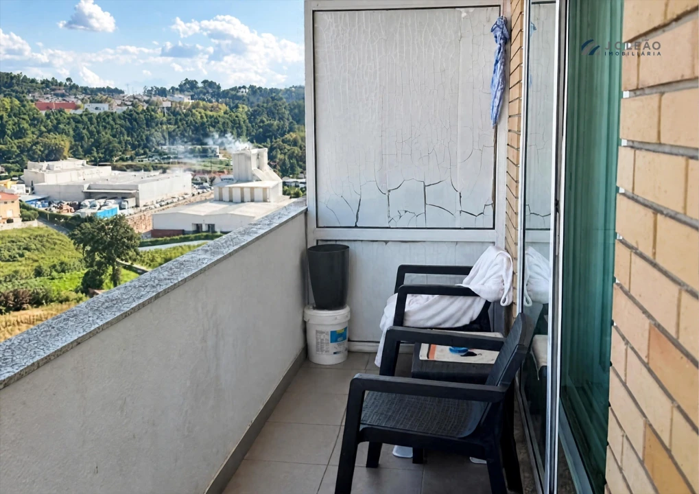 Apartamento T3 para Venda em Paredes Foto 2