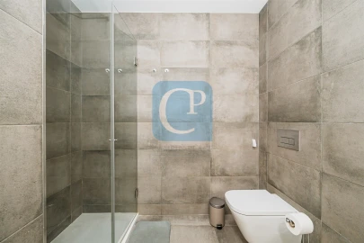 Apartamento T1 para Arrendamento em Paranhos