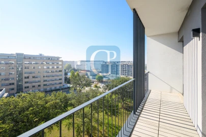 Apartamento T1 para Arrendamento em Paranhos