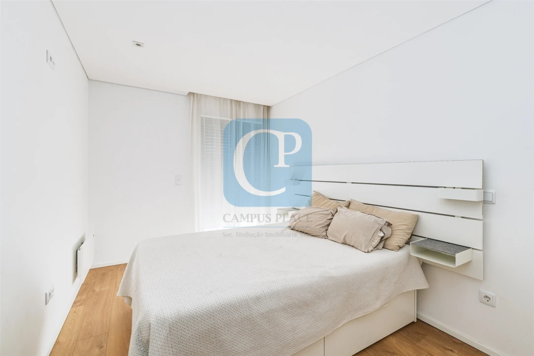 Apartamento T1 para Arrendamento em Paranhos Foto 7