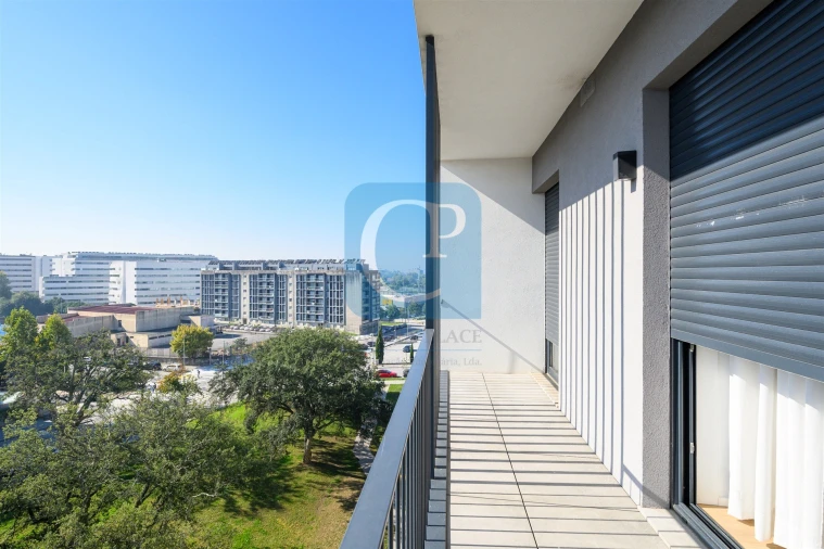 Apartamento T1 para Arrendamento em Paranhos Foto 3