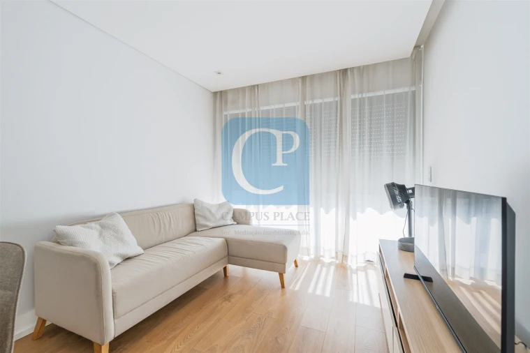 Apartamento T1 para Arrendamento em Paranhos Foto 16