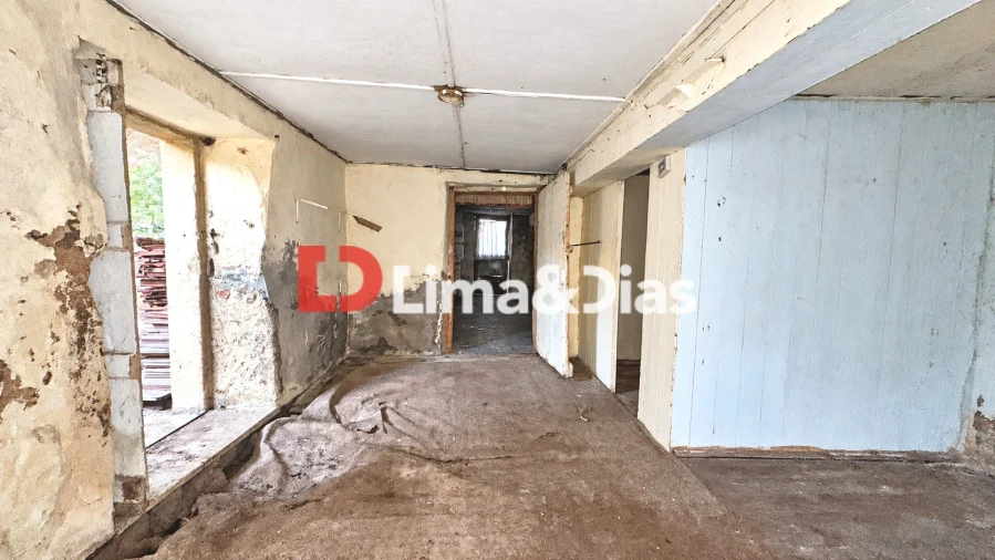 Moradia T3 para Venda em Madalena Foto 5