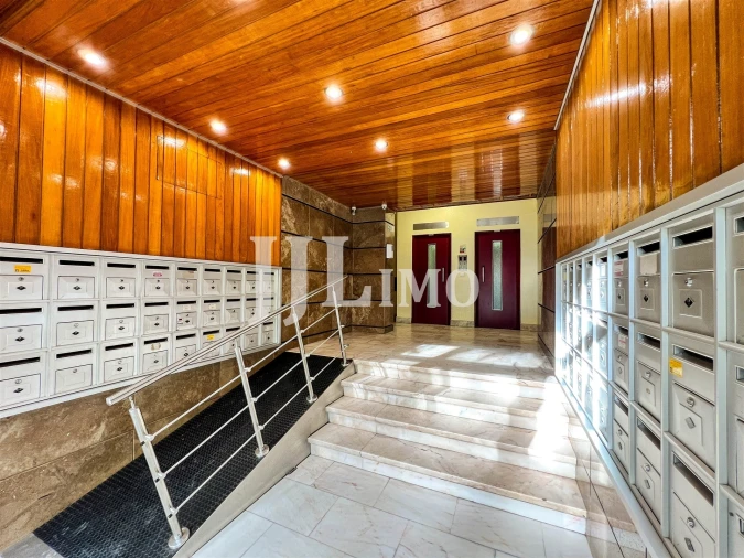 Apartamento T3 para Arrendamento em Carnaxide e Queijas Foto 25
