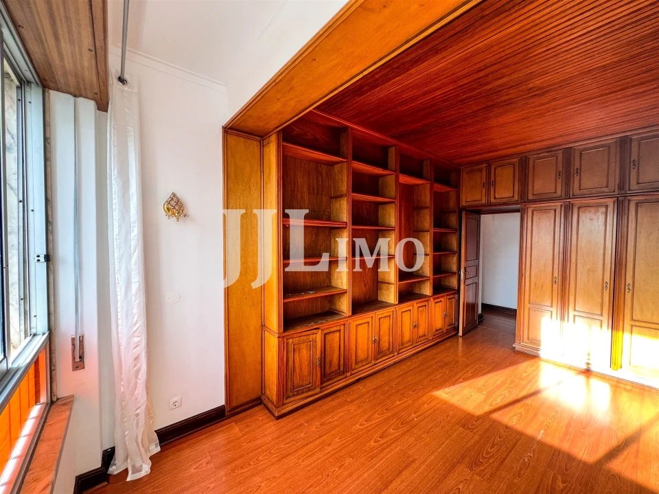Apartamento T3 para Arrendamento em Carnaxide e Queijas Foto 10