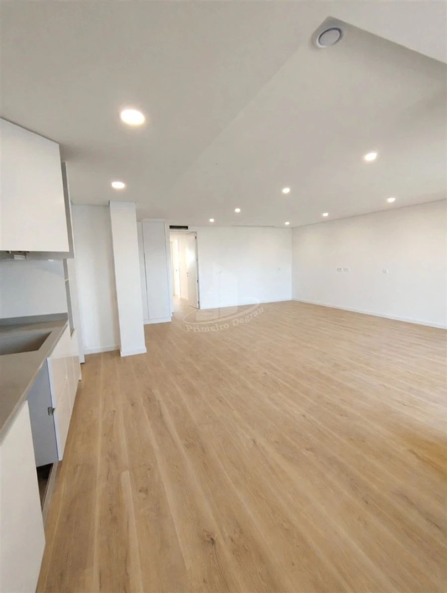 Apartamento T3 para Venda em São Vicente (Braga) Foto 5