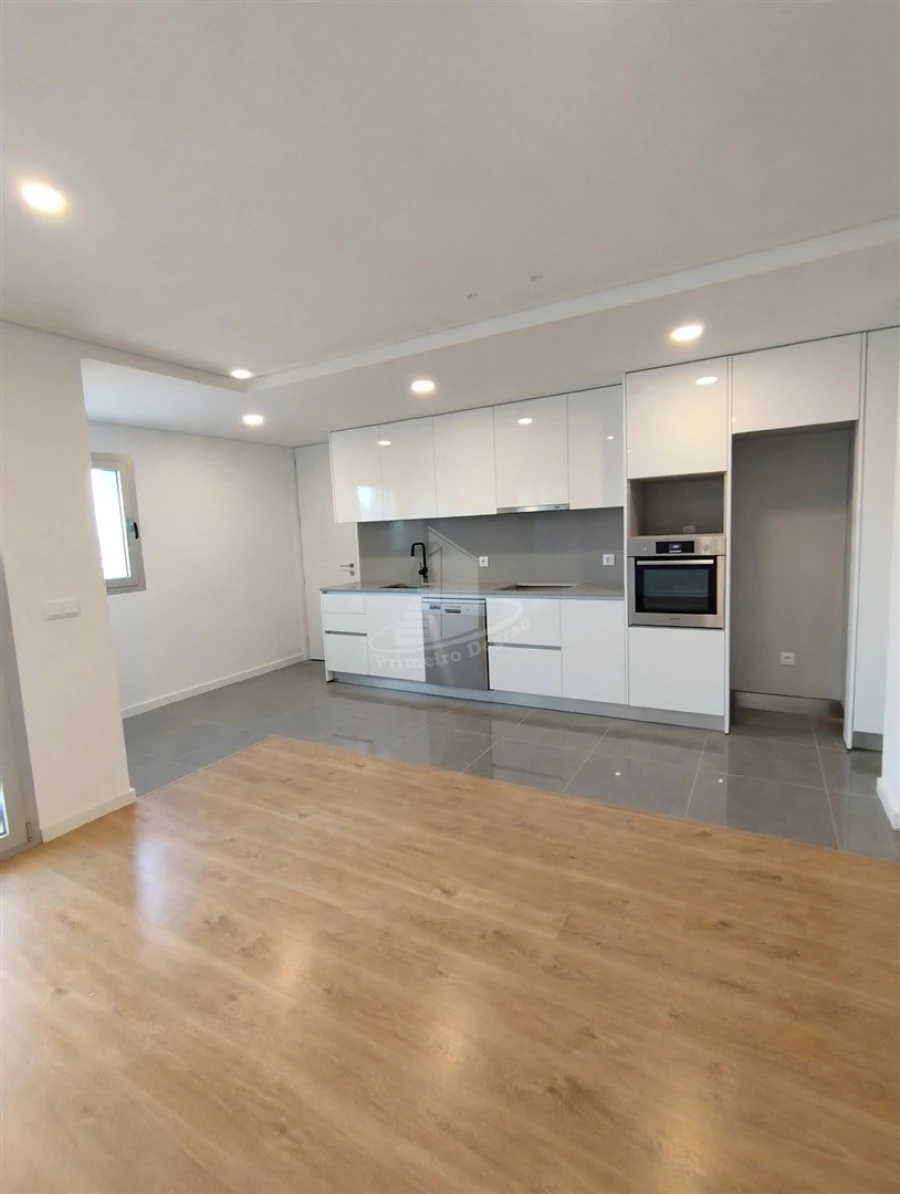 Apartamento T3 para Venda em São Vicente (Braga) Foto 3