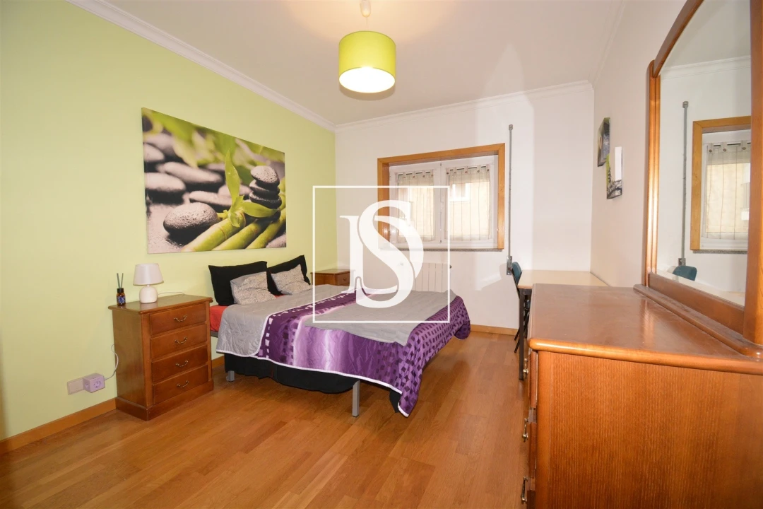 Apartamento T3 para Venda em Samil Foto 13