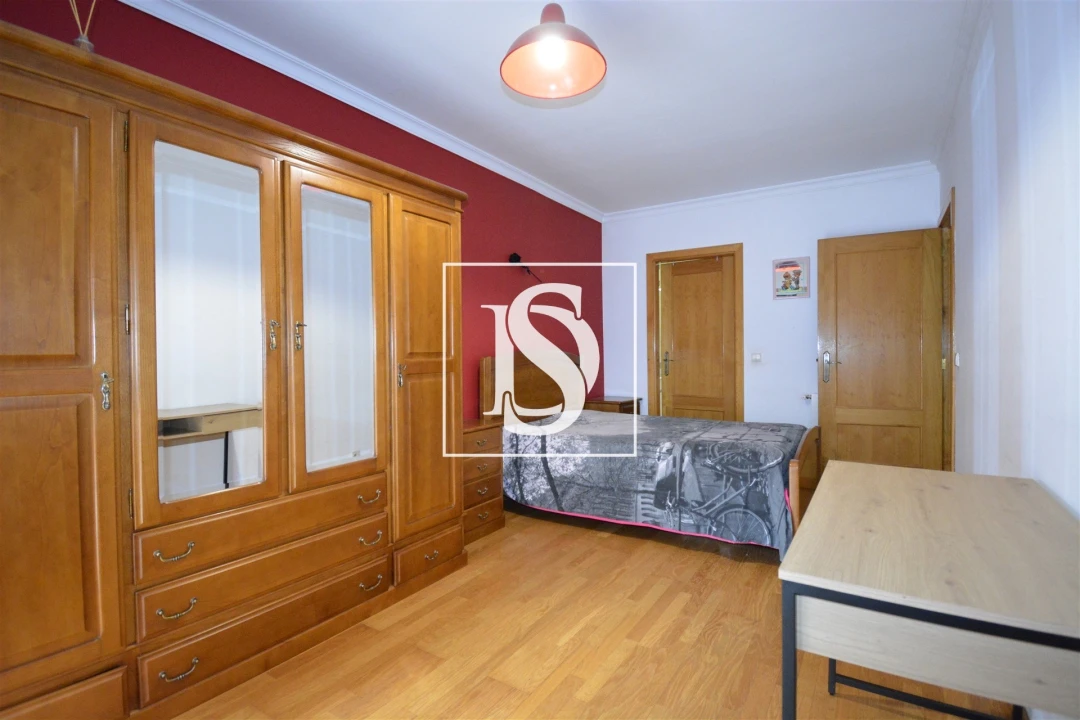 Apartamento T3 para Venda em Samil Foto 9