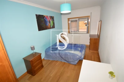 Apartamento T3 para Venda em Samil