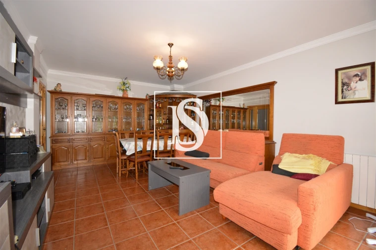 Apartamento T3 para Venda em Samil Foto 8
