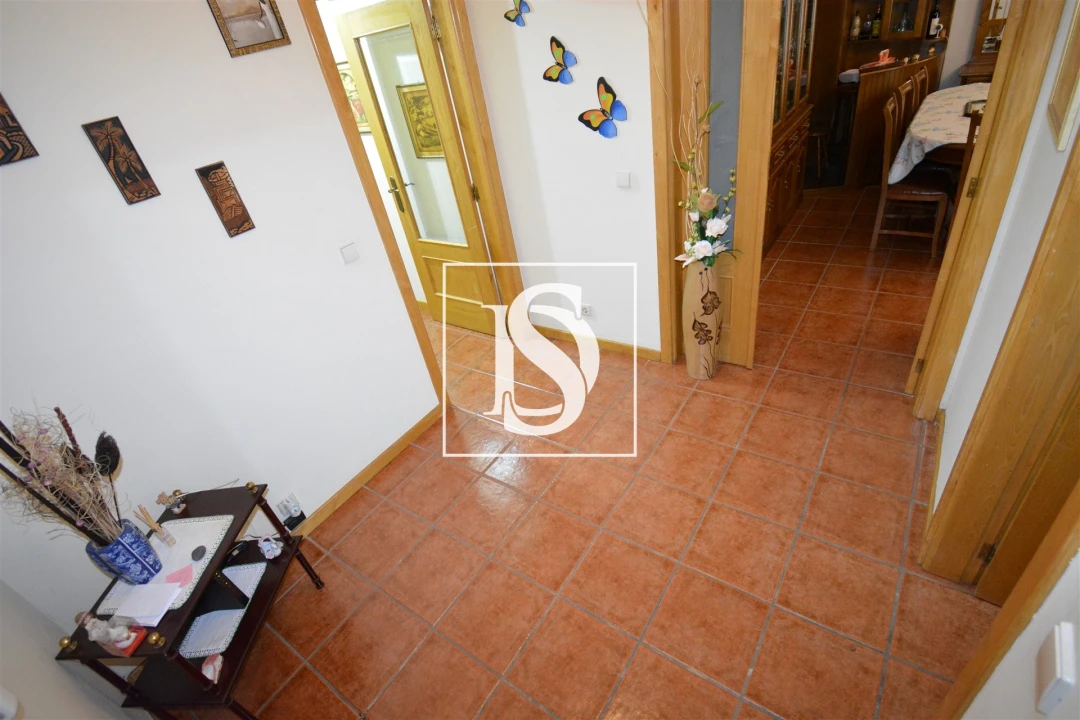 Apartamento T3 para Venda em Samil Foto 3