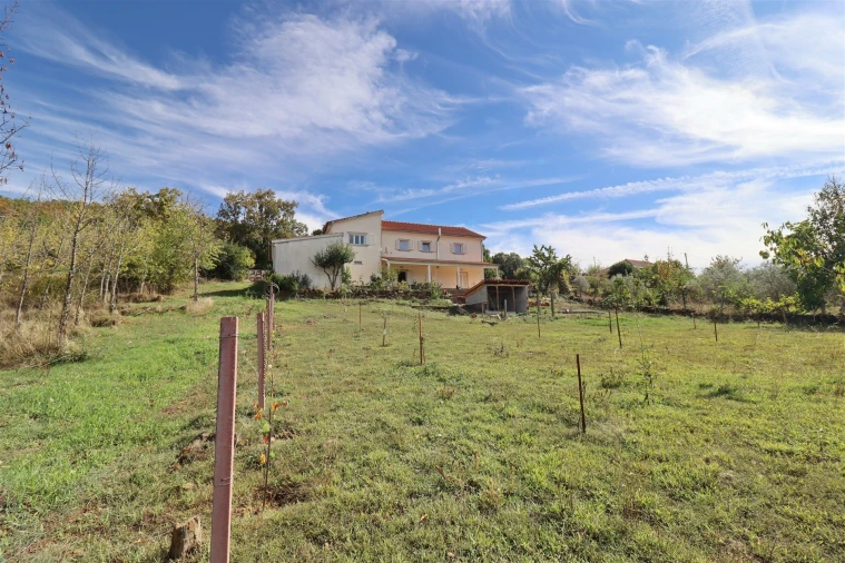 Moradia T4 para Venda em Castrelos e Carrazedo Foto 40