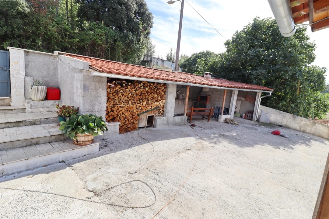 Moradia T4 para Venda em Castrelos e Carrazedo Foto 50