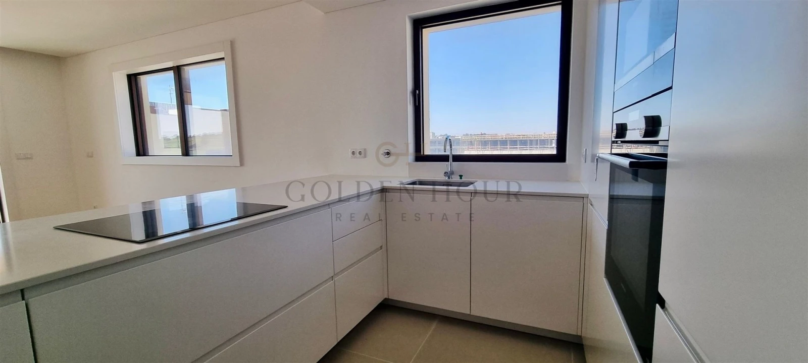 Apartamento T2 para Venda em Canidelo Foto 2