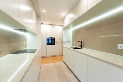 Apartamento T3 para Venda em Cedofeita, Santo Ildefonso, Sé, Miragaia, São Nicolau e Vitória