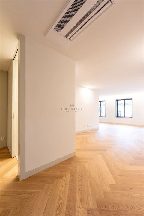 Apartamento T3 para Venda em Cedofeita, Santo Ildefonso, Sé, Miragaia, São Nicolau e Vitória