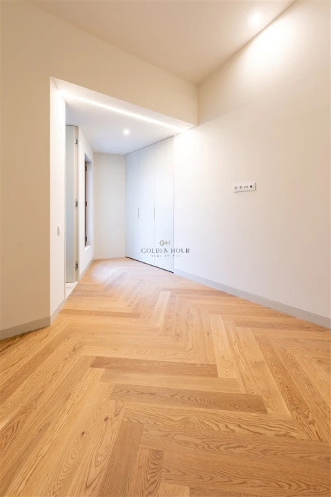 Apartamento T3 para Venda em Cedofeita, Santo Ildefonso, Sé, Miragaia, São Nicolau e Vitória