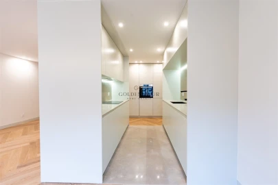 Apartamento T3 para Venda em Cedofeita, Santo Ildefonso, Sé, Miragaia, São Nicolau e Vitória