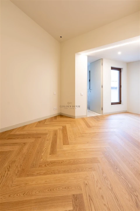 Apartamento T3 para Venda em Cedofeita, Santo Ildefonso, Sé, Miragaia, São Nicolau e Vitória