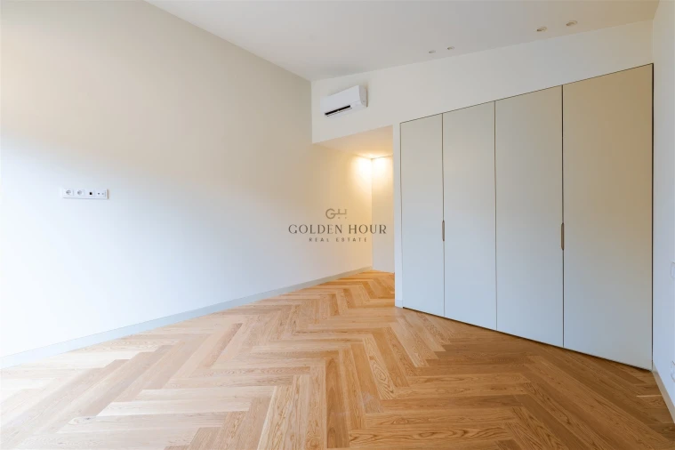 Apartamento T3 para Venda em Cedofeita, Santo Ildefonso, Sé, Miragaia, São Nicolau e Vitória Foto 17