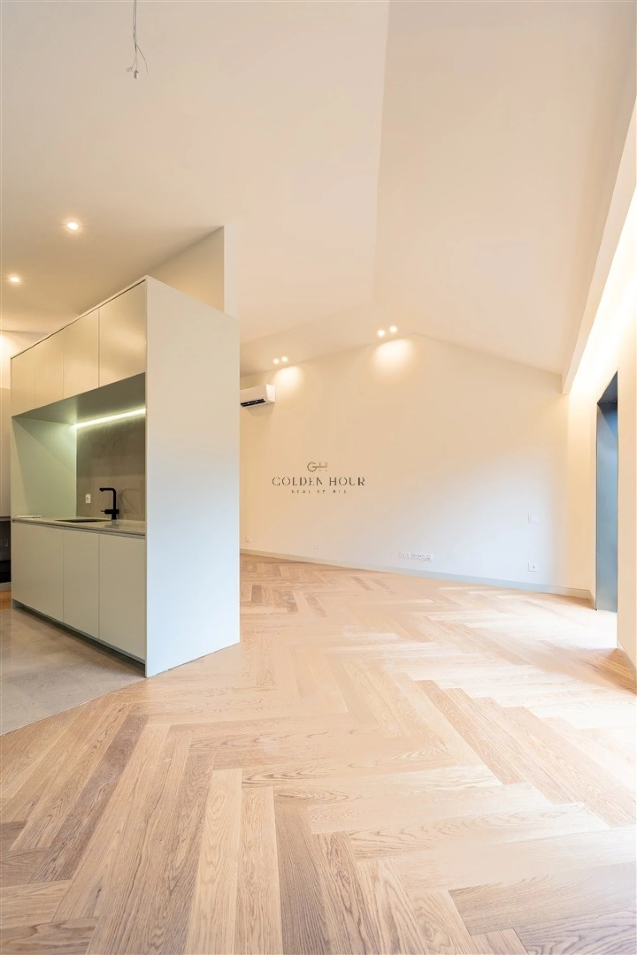 Apartamento T3 para Venda em Cedofeita, Santo Ildefonso, Sé, Miragaia, São Nicolau e Vitória Foto 28