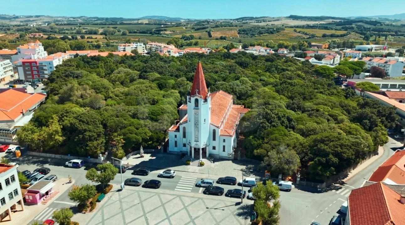 Apartamento T1 para Venda em Bombarral e Vale Covo Foto 15