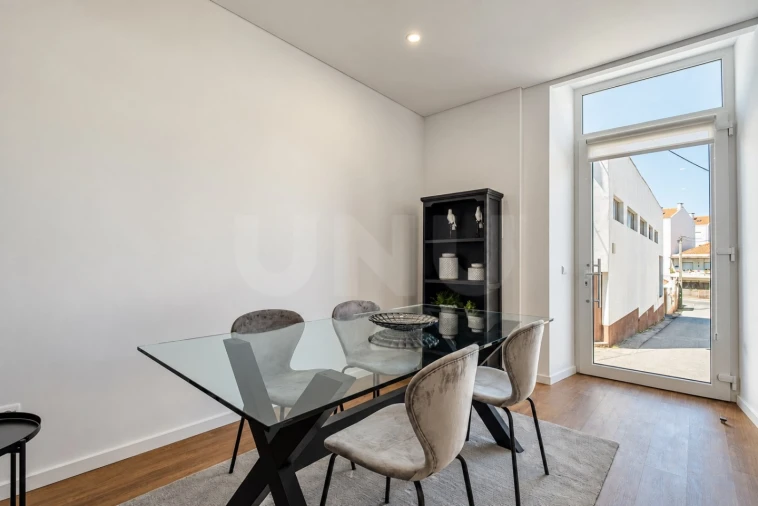 Apartamento T1 para Venda em Bombarral e Vale Covo Foto 7