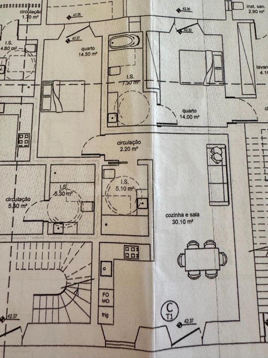 Apartamento T1 para Venda em Bombarral e Vale Covo Foto 14