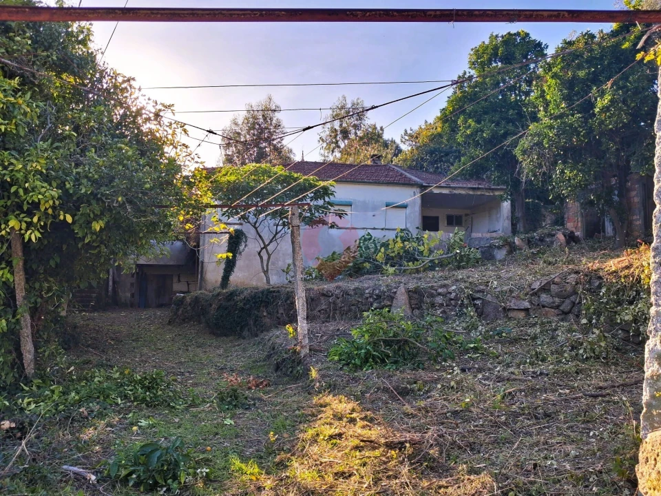 Moradia T3 para Venda em Ceivães e Badim Foto 17