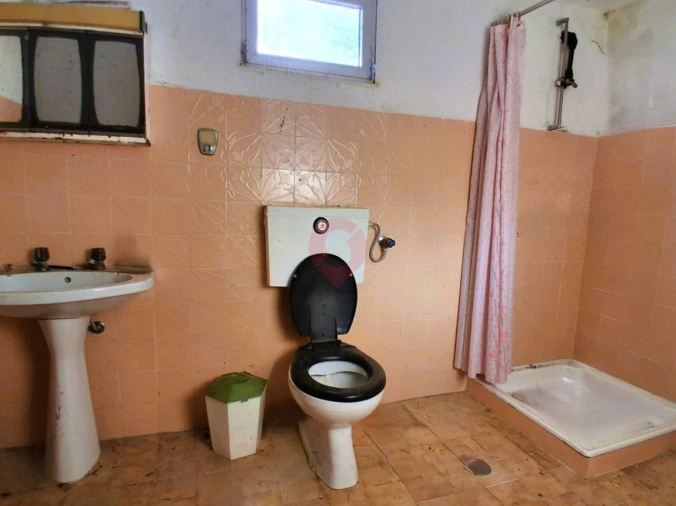 Moradia T3 para Venda em Ceivães e Badim Foto 12